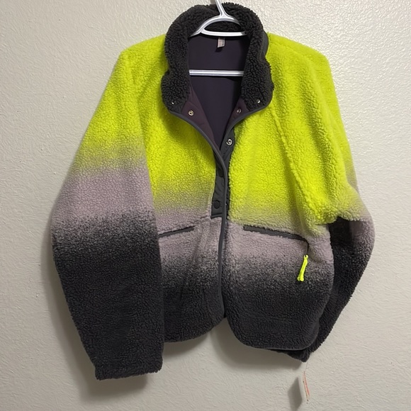 Free People _ Hit The Slopes Printed Fleece Jacket - Picture 4 of 5